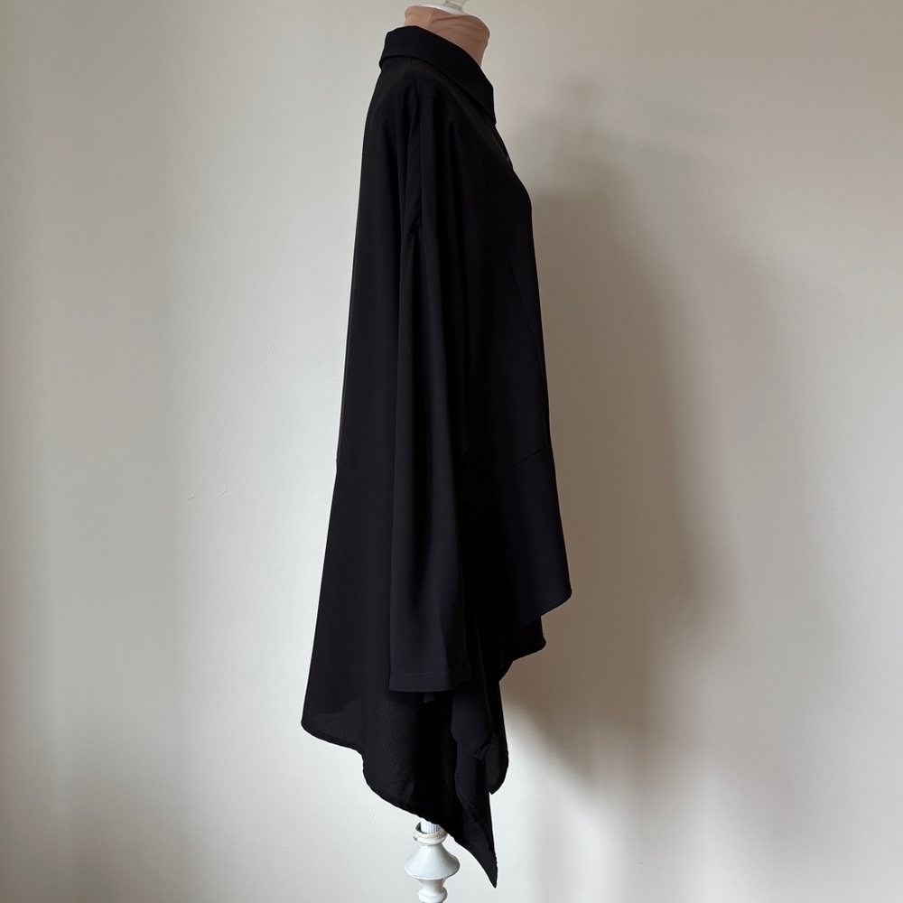 Ivan Grundahl Asymmetrical Hem Draped Button Up Long Sleeve Blouse EUC DK38 US8 - Picture 4 of 8